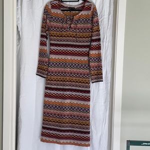 Agnes B Multicolor Mid calf dress Size 2. Never worn. Excellent condition
